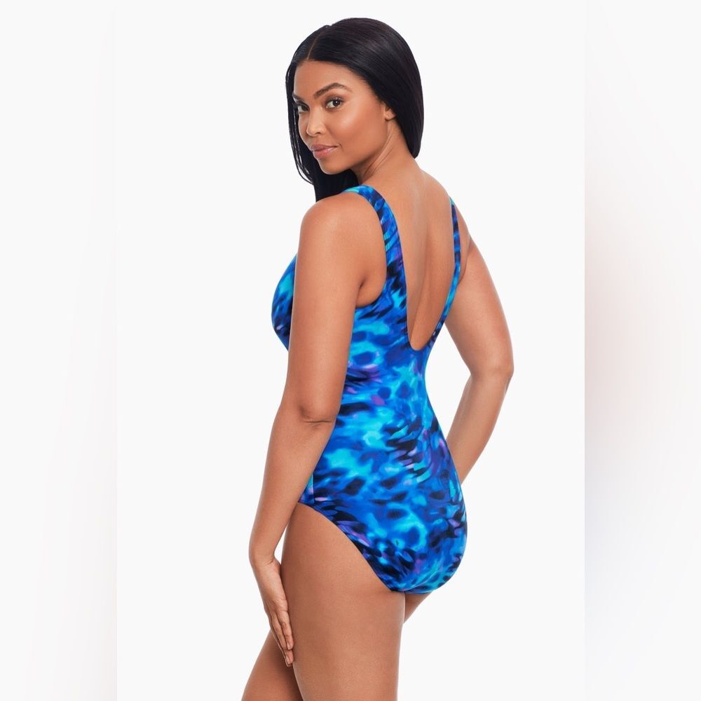 NWOT Miraclesuit | Cloud Leopard Esmerelda One Piece Swimsuit 10‎ - Picture 2 of 9